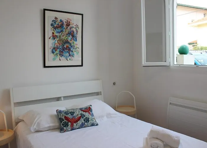 Maison Calme Et Ensoleillee A * Biarritz